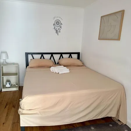 Apartamento Petit Sao Bento Climatizado Lisboa
